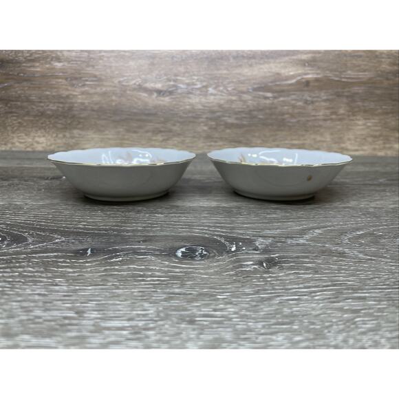 Coupe Fruit / Desert Bowl by CROWN HEIDEN 5.25” Set of 2 Gold Accent Porcelain - Picture 3 of 9